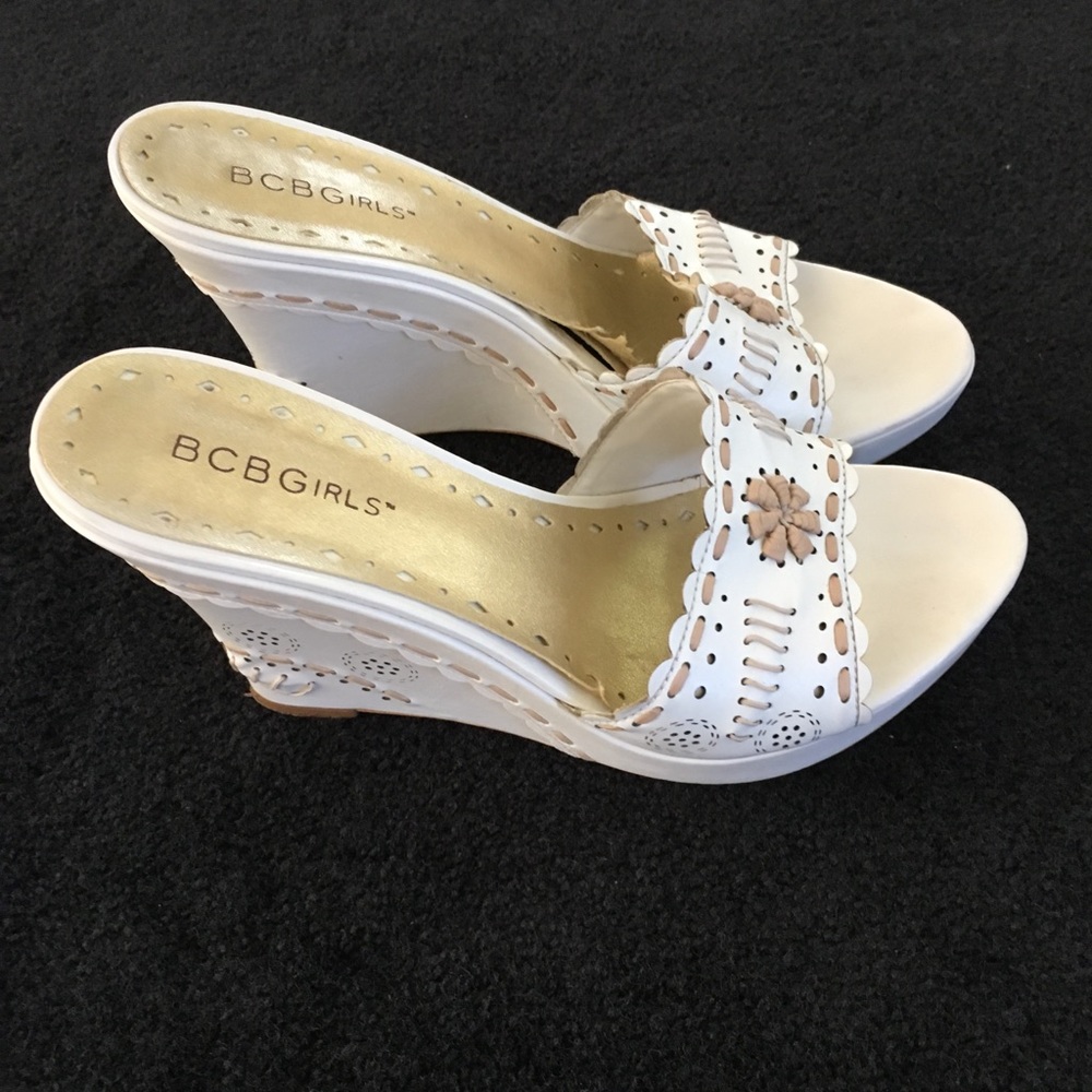BCBG wedge sandals